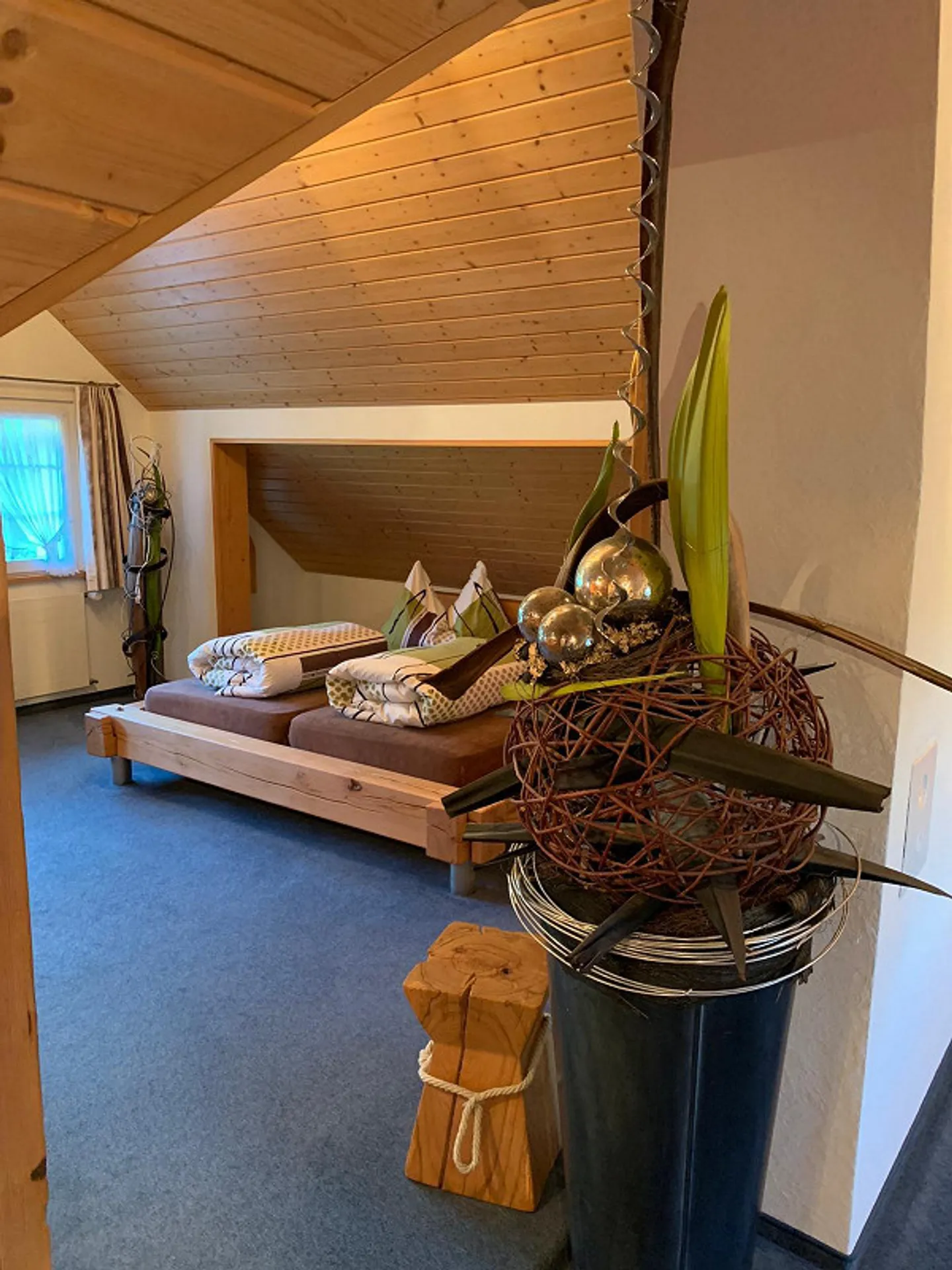 Living where others vacation – Dreamlike 6.5-room farmhouse part - Photo 11 of 24