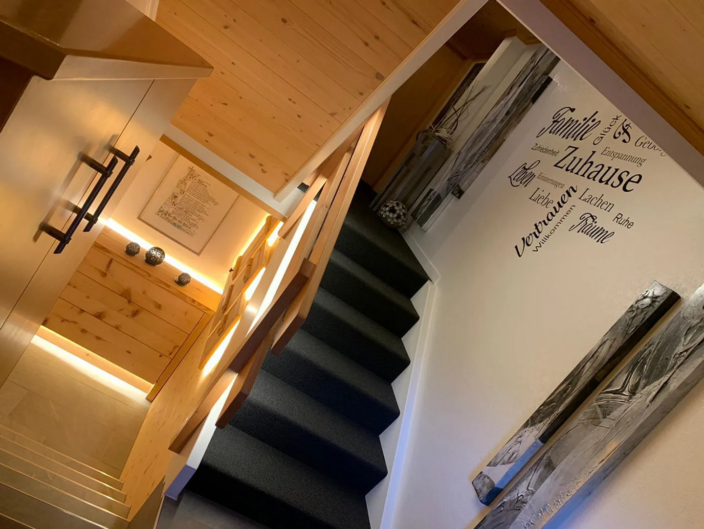 Living where others vacation – Dreamlike 6.5-room farmhouse part - Photo 16 of 24