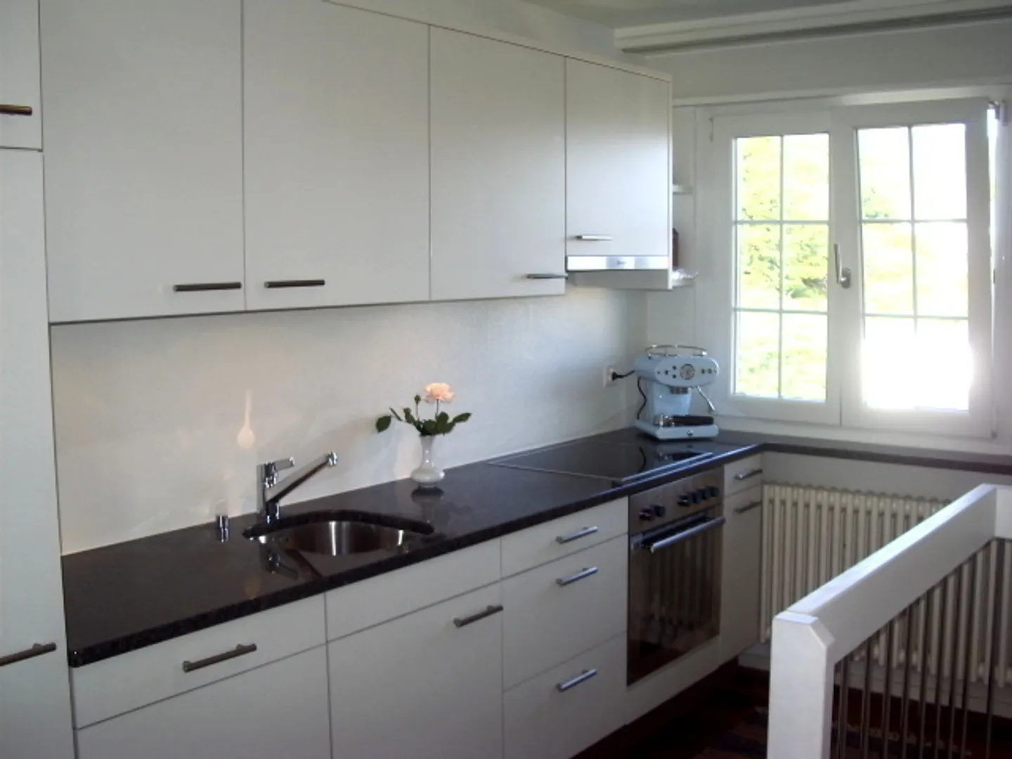 Modernes Apartment in ruhiger Villa - Foto 3 von 10