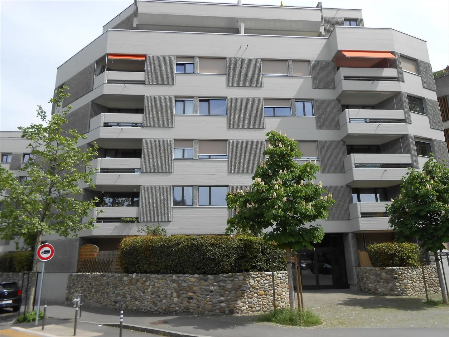 Joli appartement de 5.5 pièces à Carouge - Photo 1 sur 10