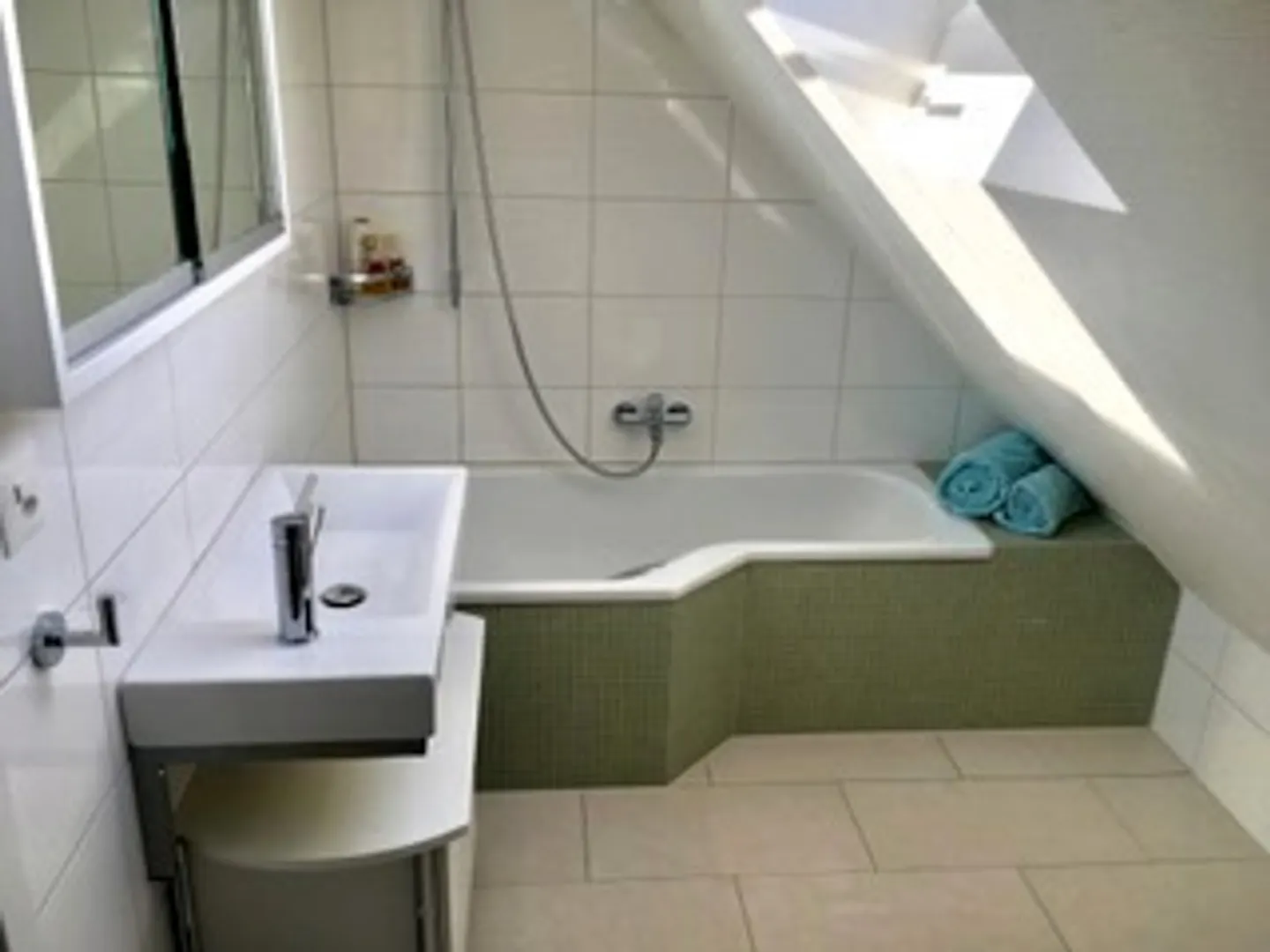 Modernes Apartment in ruhiger Villa - Foto 8 von 10