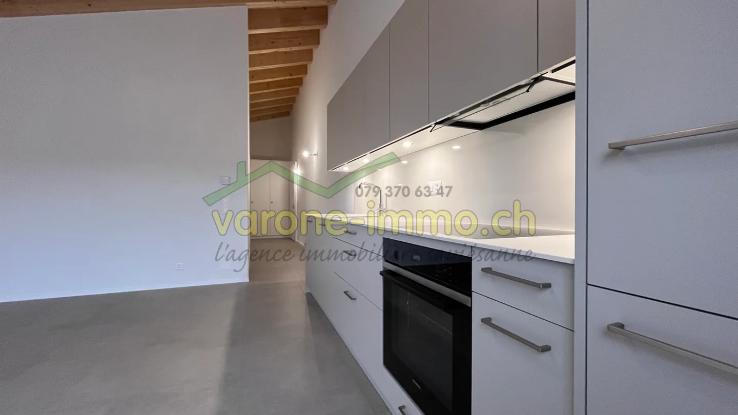 FOR RENT in Saint-Germain / Savièse - 3.5 rooms - Photo 3 of 8