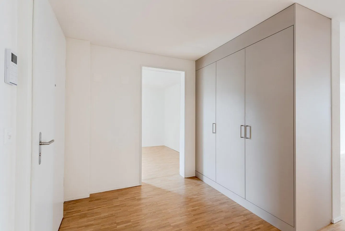 Modern 3.5-room apartment in the heart of Zollikofen - Photo 3 of 11