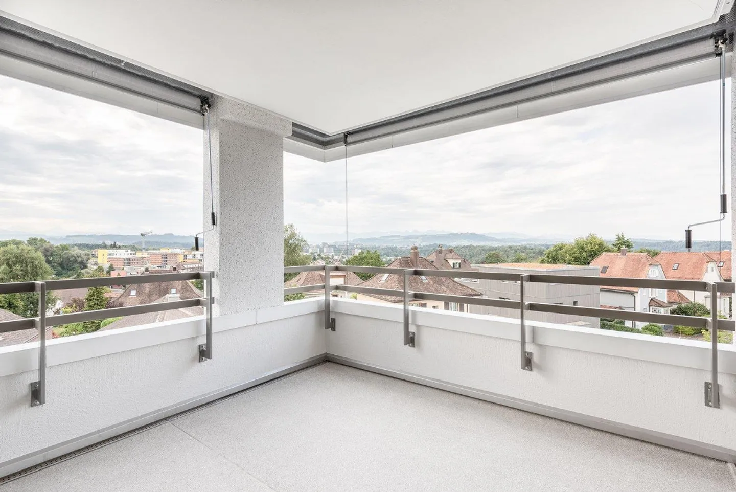 Modern 3.5-room apartment in the heart of Zollikofen - Photo 10 of 11