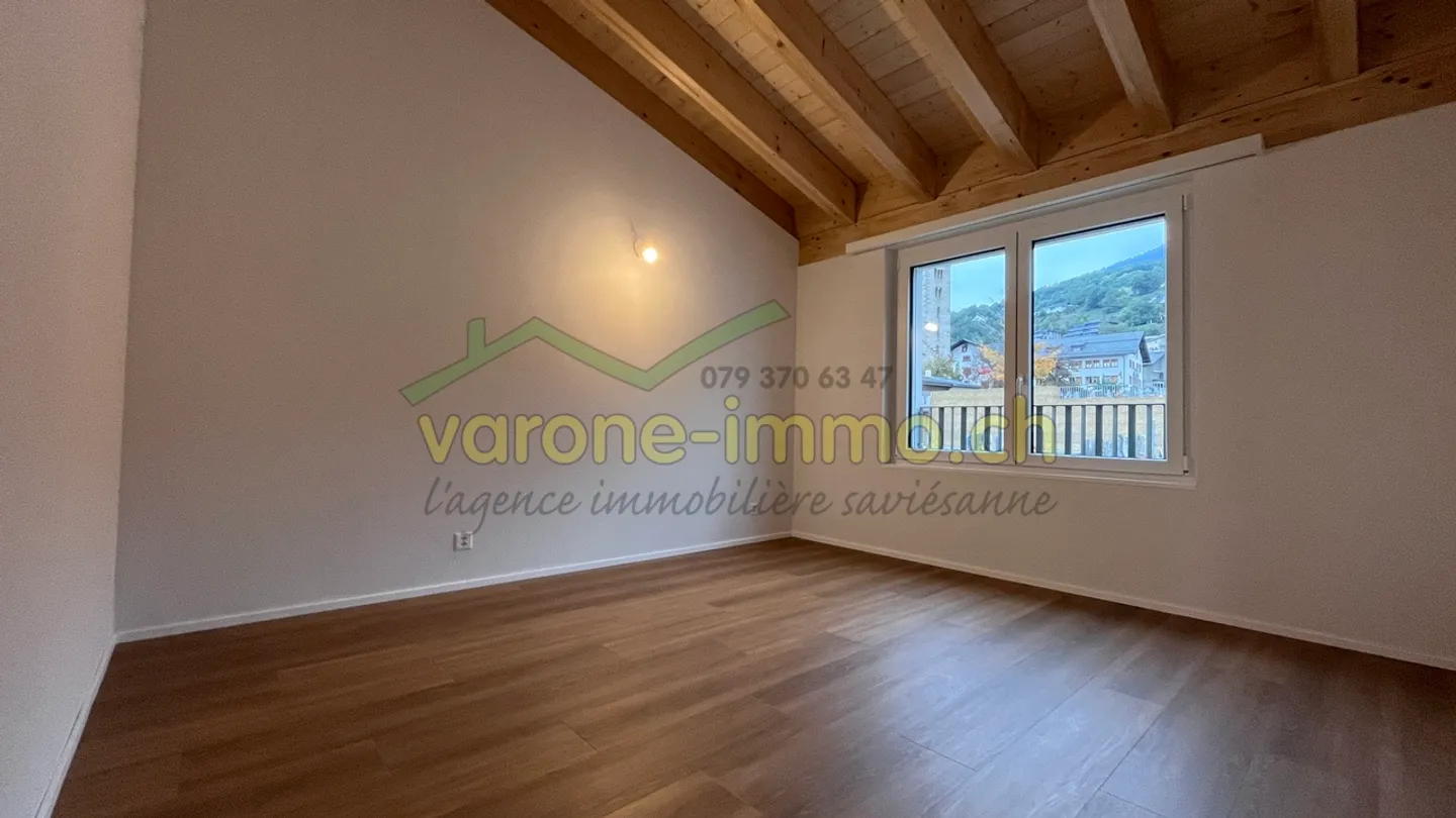 FOR RENT in Saint-Germain / Savièse - 3.5 rooms - Photo 4 of 8