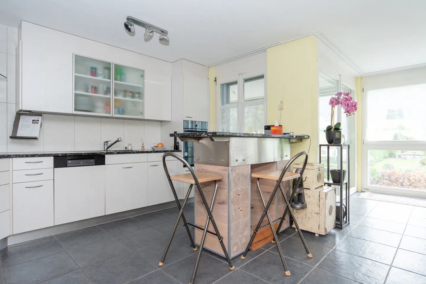 «Einziehen & wohlfühlen Gepflegte Wohnung mit Balkon und Lift» - Foto 4 von 9