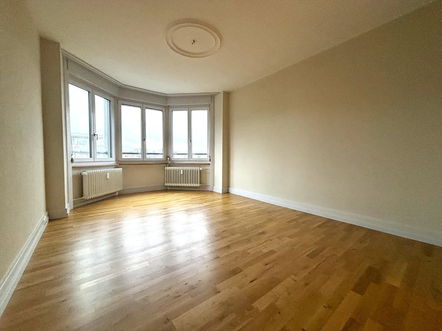 Appartamento in affitto - Foto 3 di 8