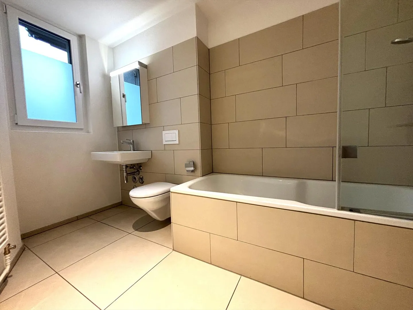 Appartamento in affitto - Foto 8 di 8