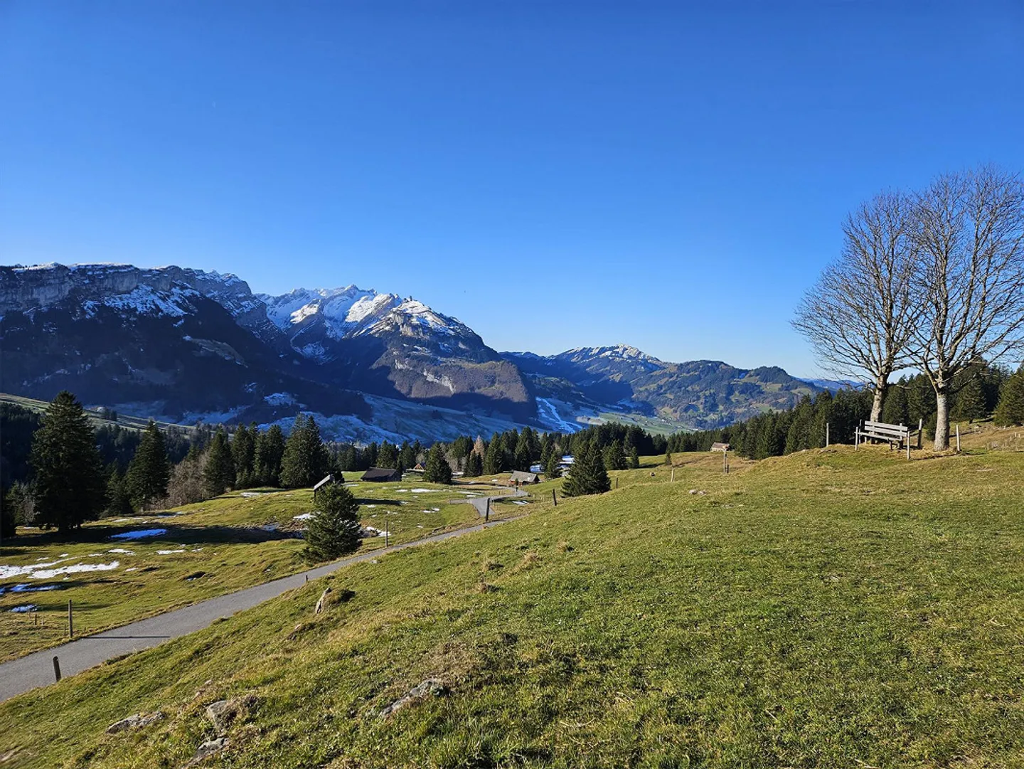 Alpine hut for rent - Photo 2 of 9