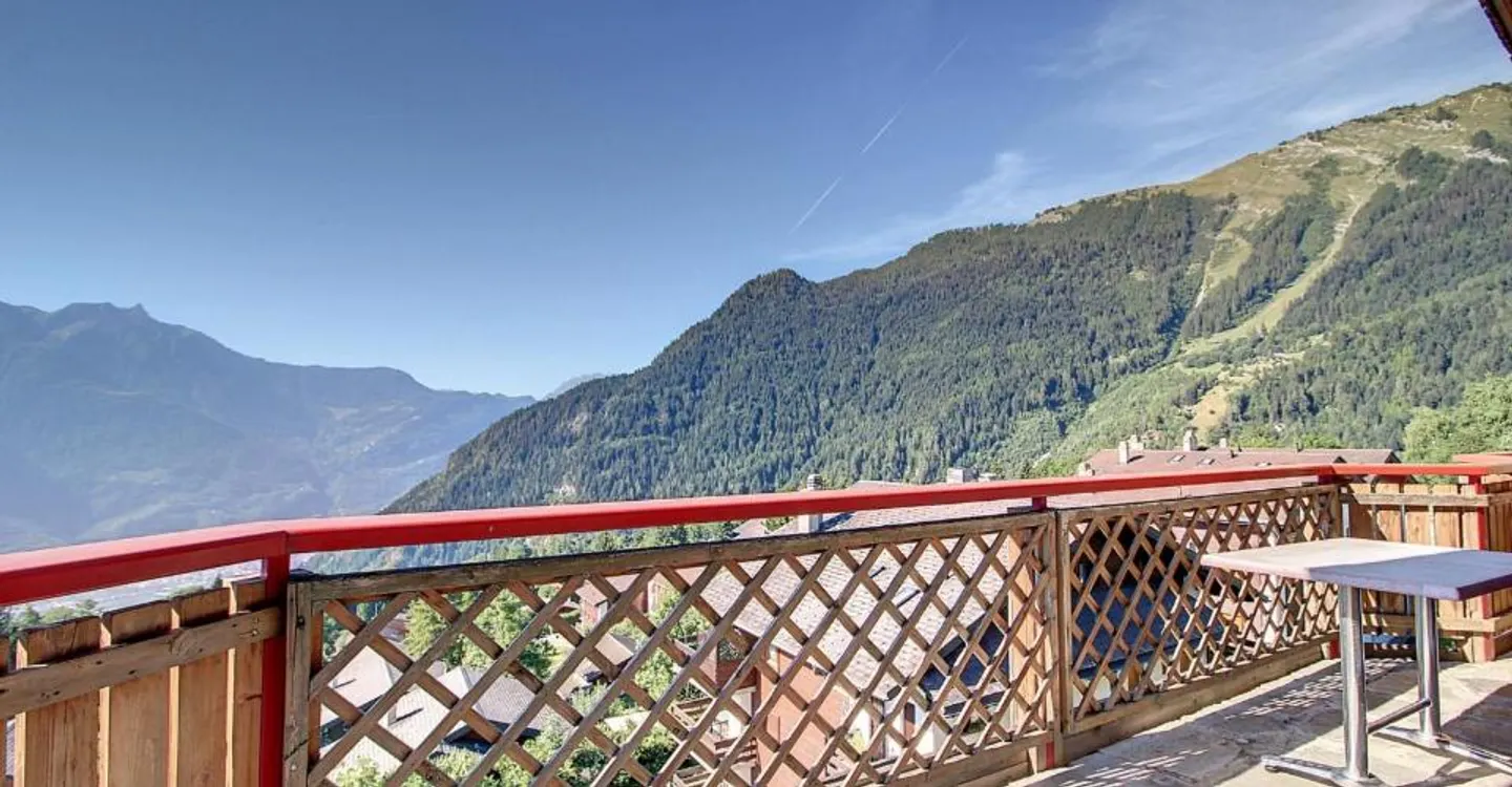 Duplex 5.5 Zimmer mit Balkon und Panoramablick in einer Zweitwohnung - Foto 8 von 11