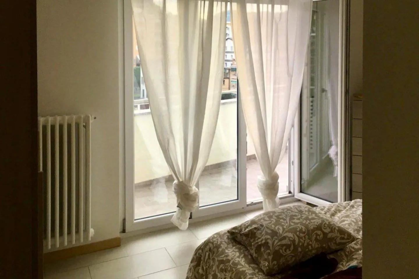 Appartamento con 2,5 stanze all'ultimo piano con vista aperta - Foto 7 di 12