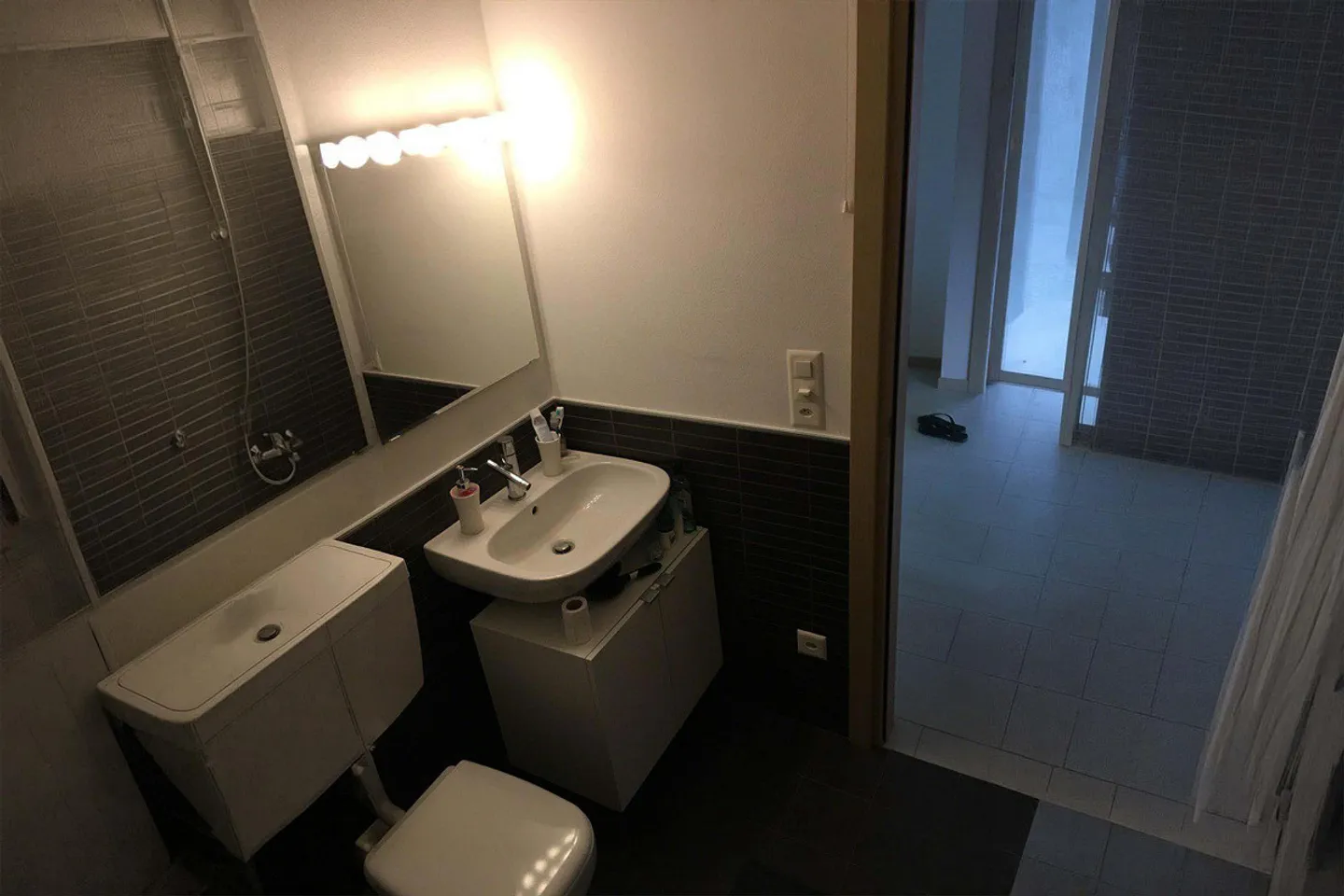 Appartamento con 2,5 stanze all'ultimo piano con vista aperta - Foto 9 di 12