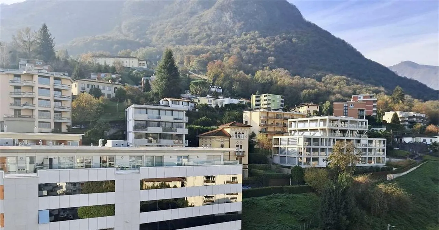 Appartamento con 2,5 stanze all'ultimo piano con vista aperta - Foto 11 di 12