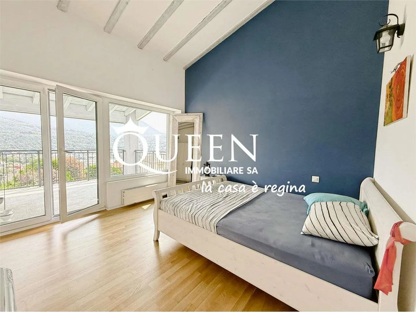 Gravesano: villa 6.5 rooms, 232 sqm, jacuzzi, view, garden - Photo 10 of 13