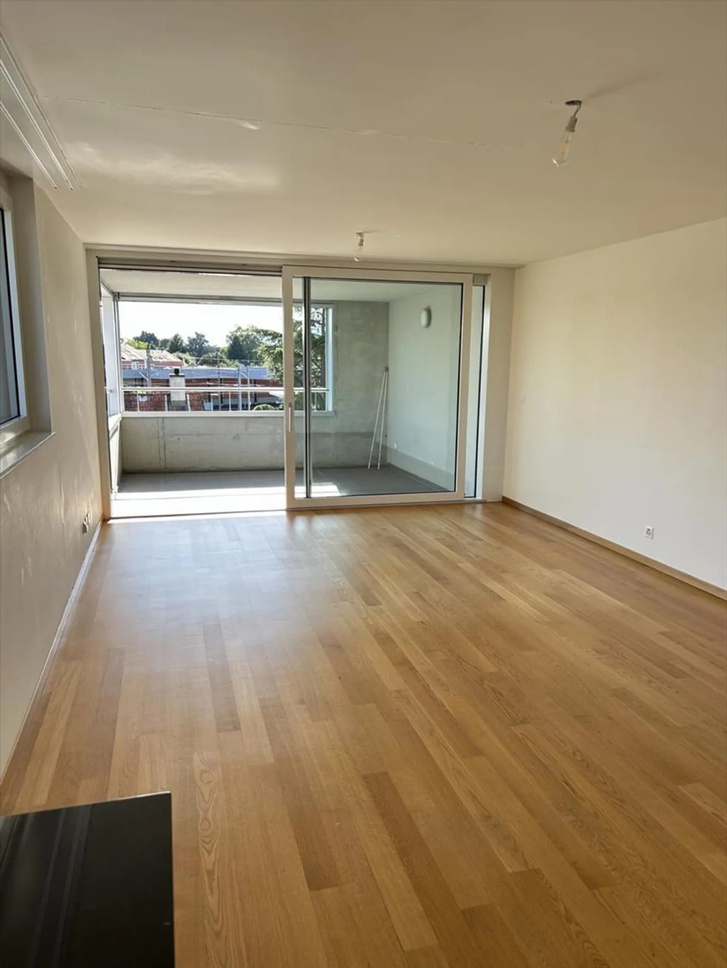 Apartment for rent - Photo 1 of 6