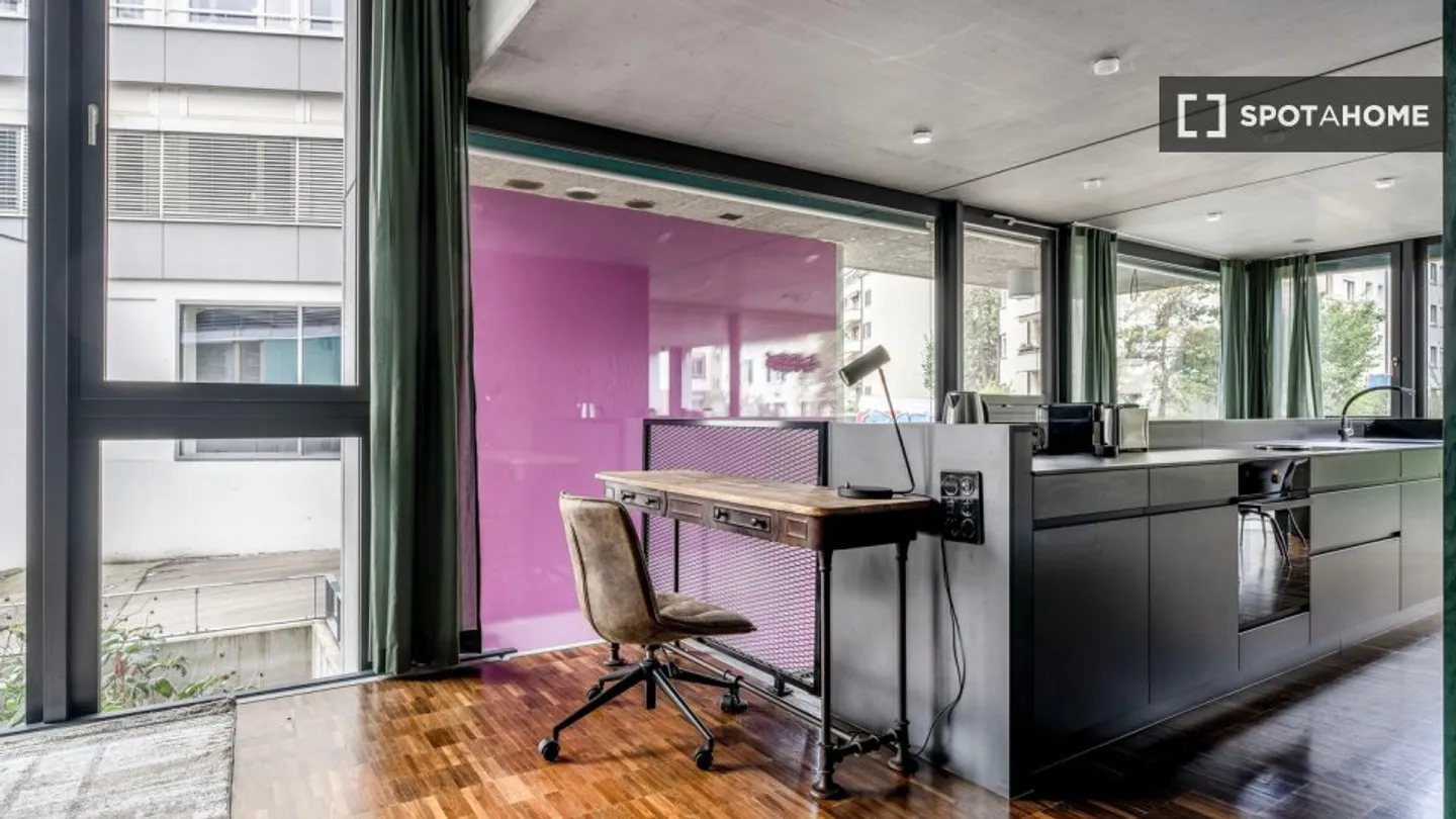 Discover, visit and rent your new home online with full confidence. - Photo 6 of 18