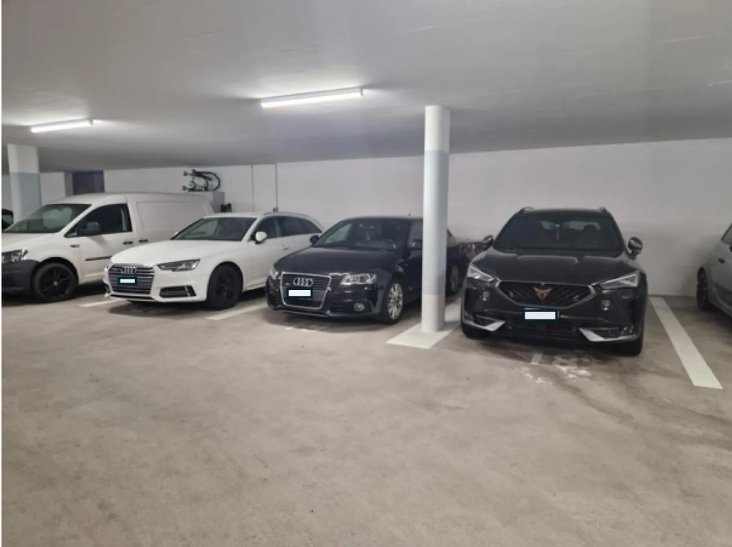 Underground parking space in Mels - Photo 2 of 3