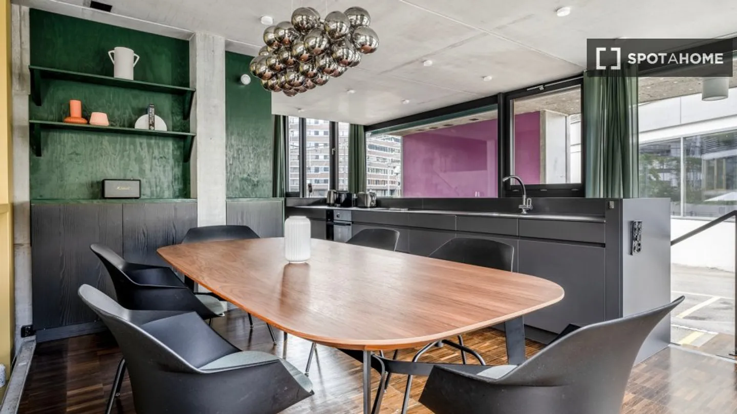 Discover, visit and rent your new home online with full confidence. - Photo 8 of 18