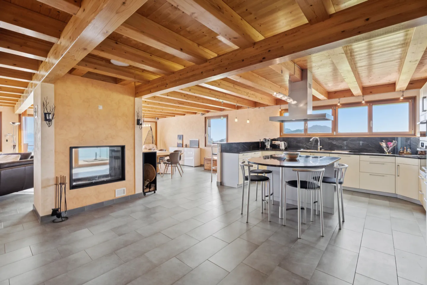 Chalet in legno con vista panoramica mozzafiato - Foto 5 di 13