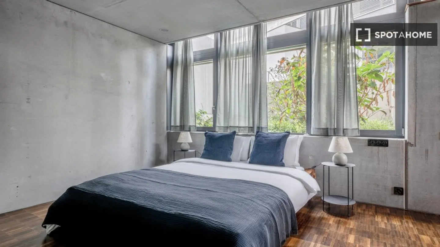 Discover, visit and rent your new home online with full confidence. - Photo 14 of 18