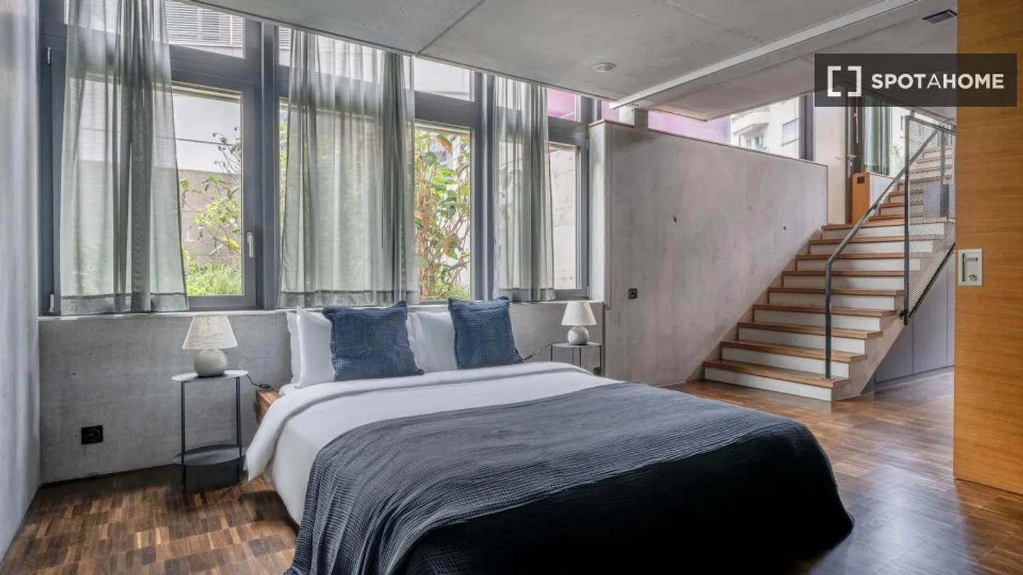 Discover, visit and rent your new home online with full confidence. - Photo 16 of 18