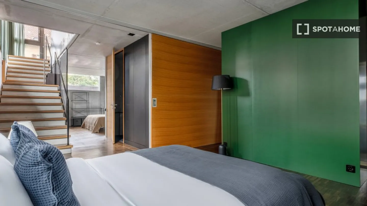 Discover, visit and rent your new home online with full confidence. - Photo 17 of 18