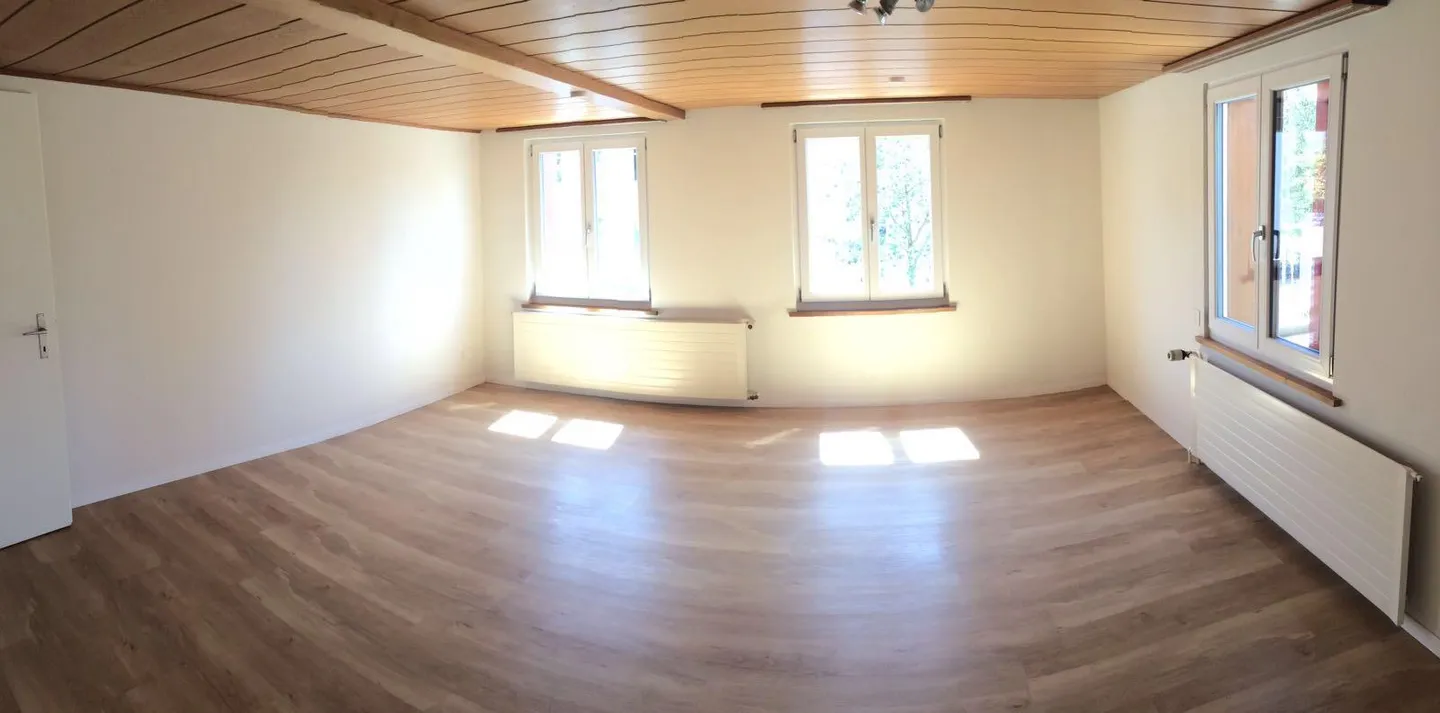 Apartment in a prime location with terrace - Photo 1 of 8