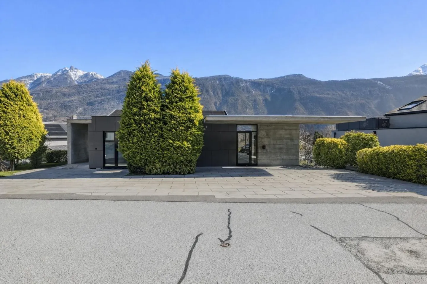 Villa moderne dans un quartier calme - Photo 2 sur 13