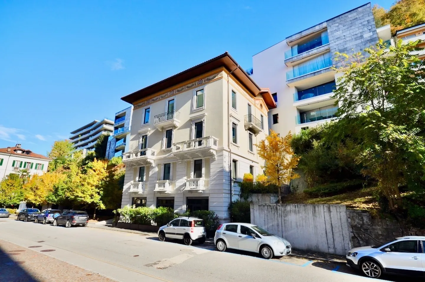 Raffiniertes Duplex-Apartment in Cassarate-Castagnola - Foto 1 von 18