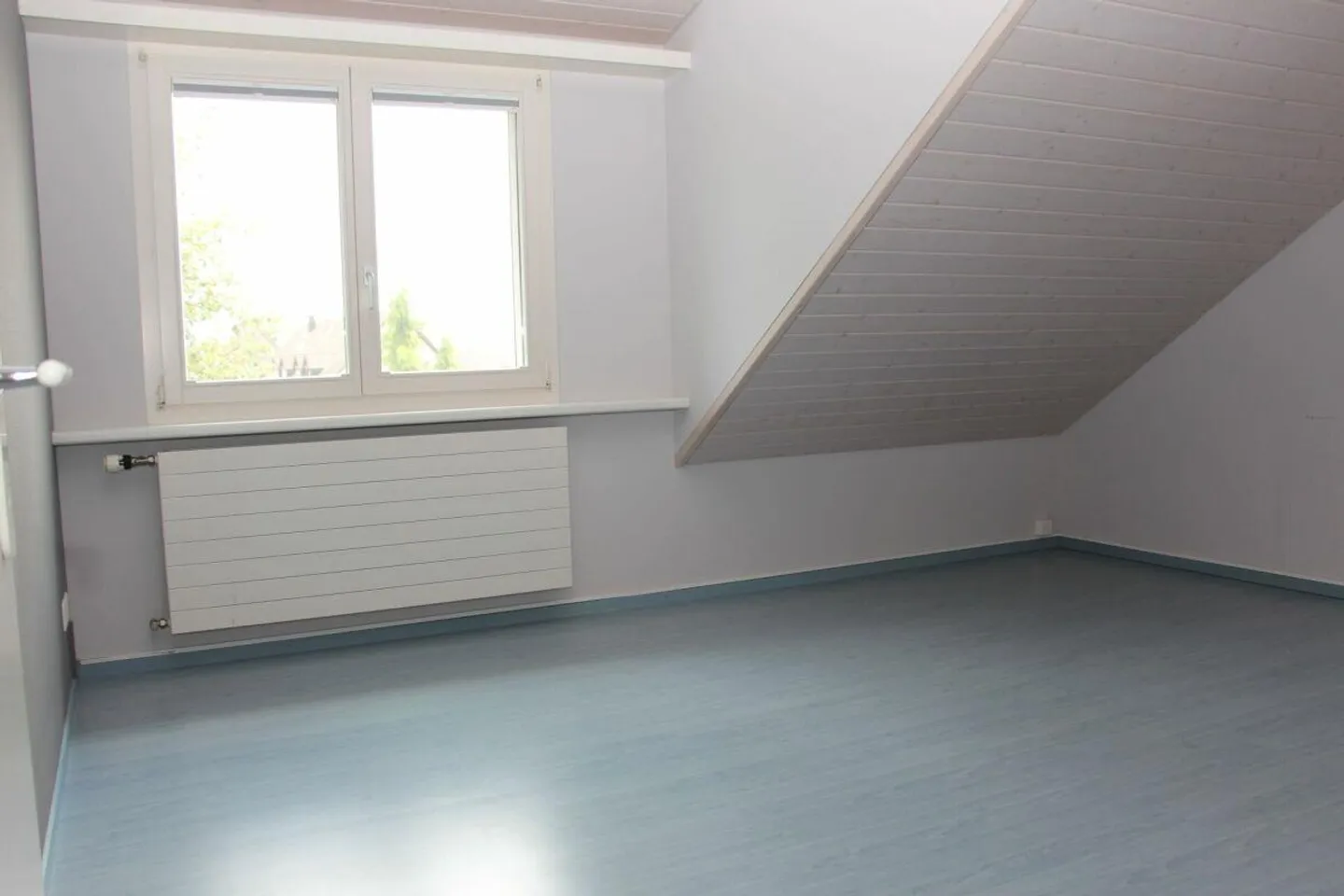 Maison individuelle de 8,5 pièces avec un vaste espace extérieur à Mattwil - Photo 18 sur 20