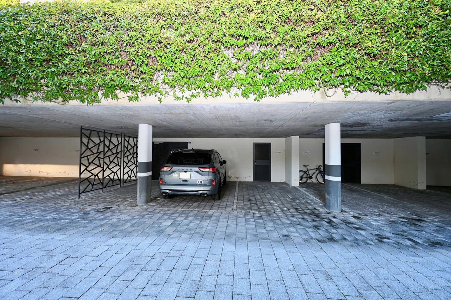 Raffiniertes Duplex-Apartment in Cassarate-Castagnola - Foto 16 von 18