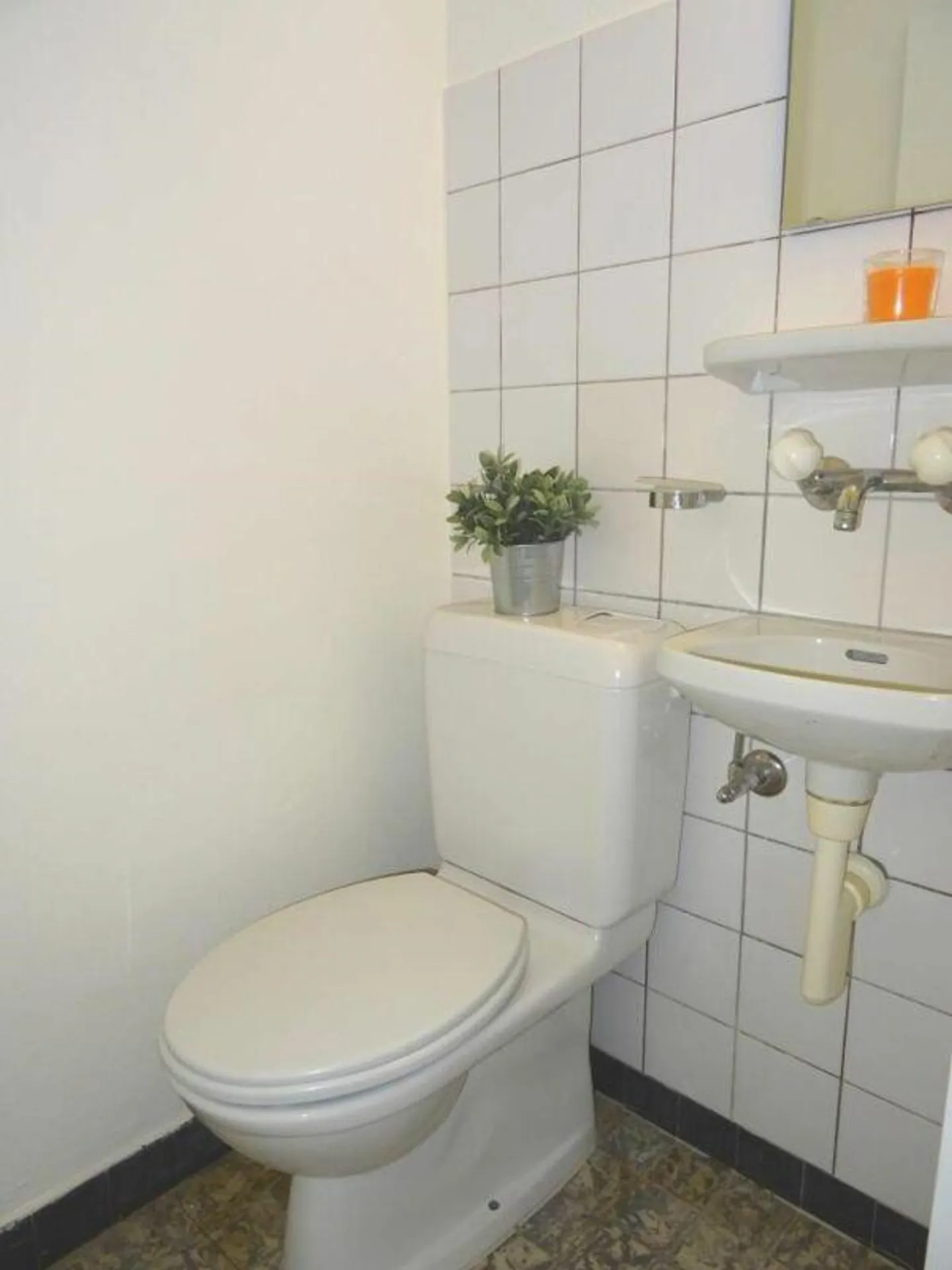 4.5 room apartment on the 3rd floor in Grellingen - Photo 7 of 9