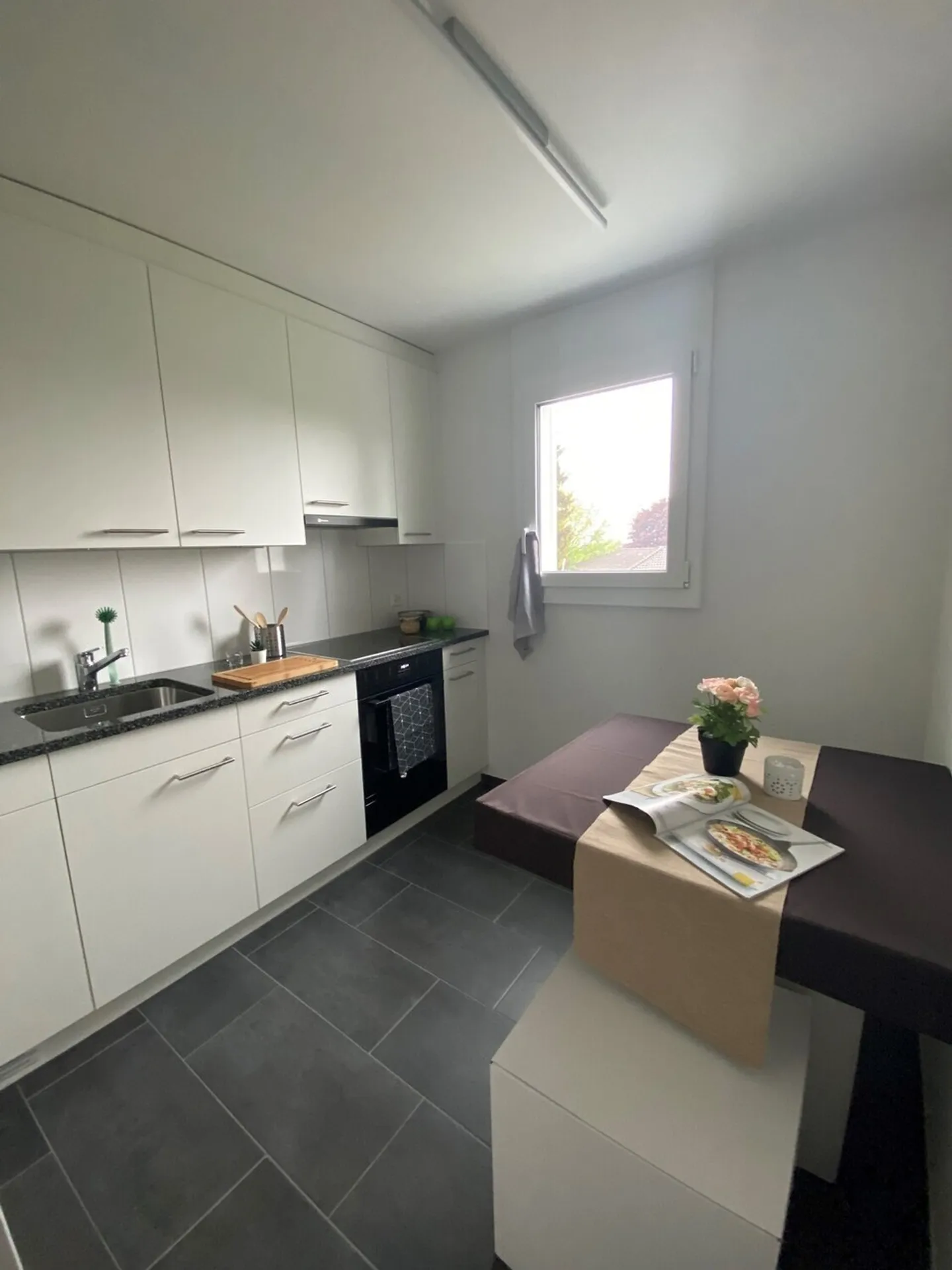 Au-dessus des toits de Kirchberg / Promotion de printemps 1 mois gratuit! - Photo 3 sur 12