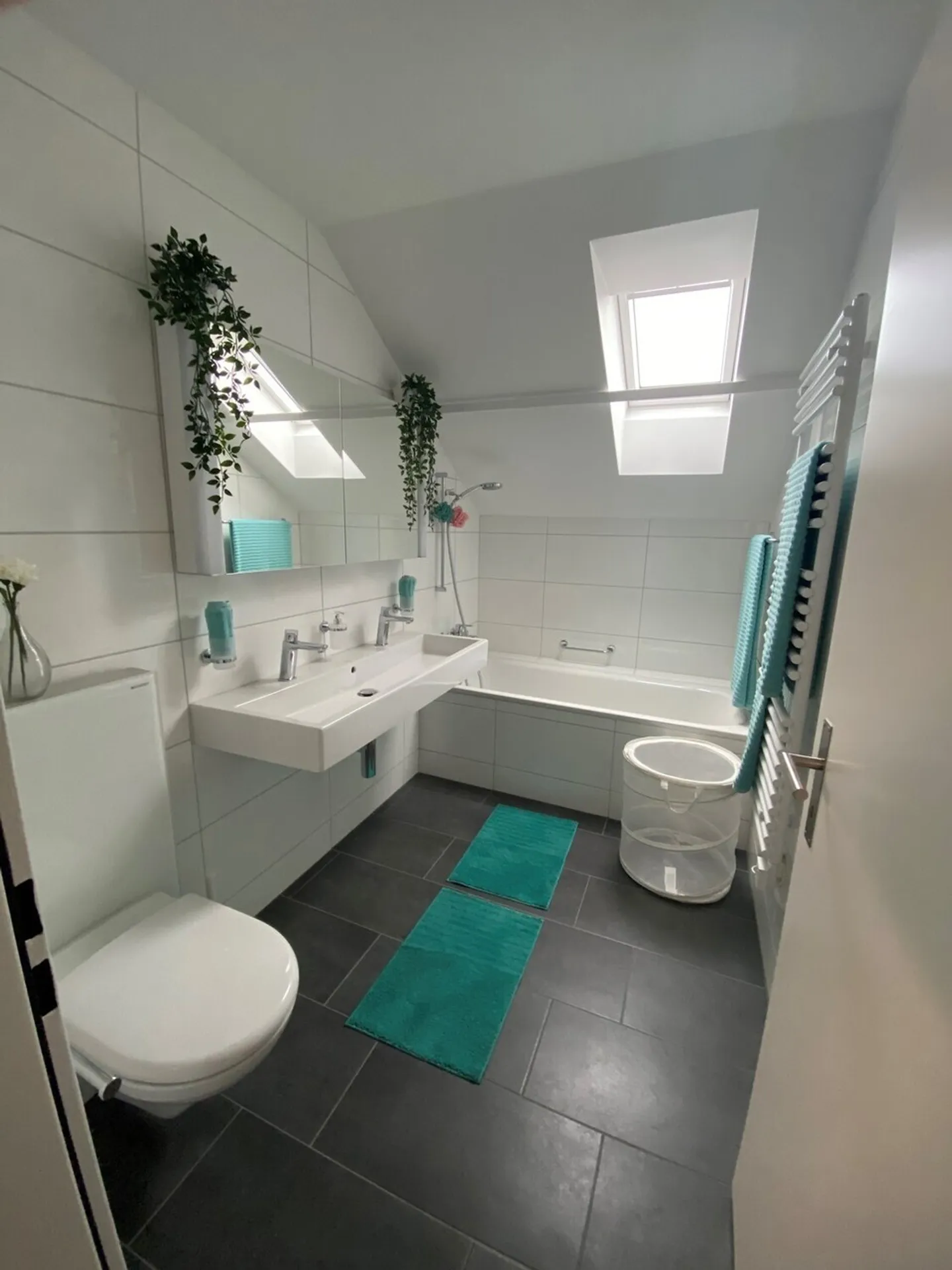 Au-dessus des toits de Kirchberg / Promotion de printemps 1 mois gratuit! - Photo 6 sur 12