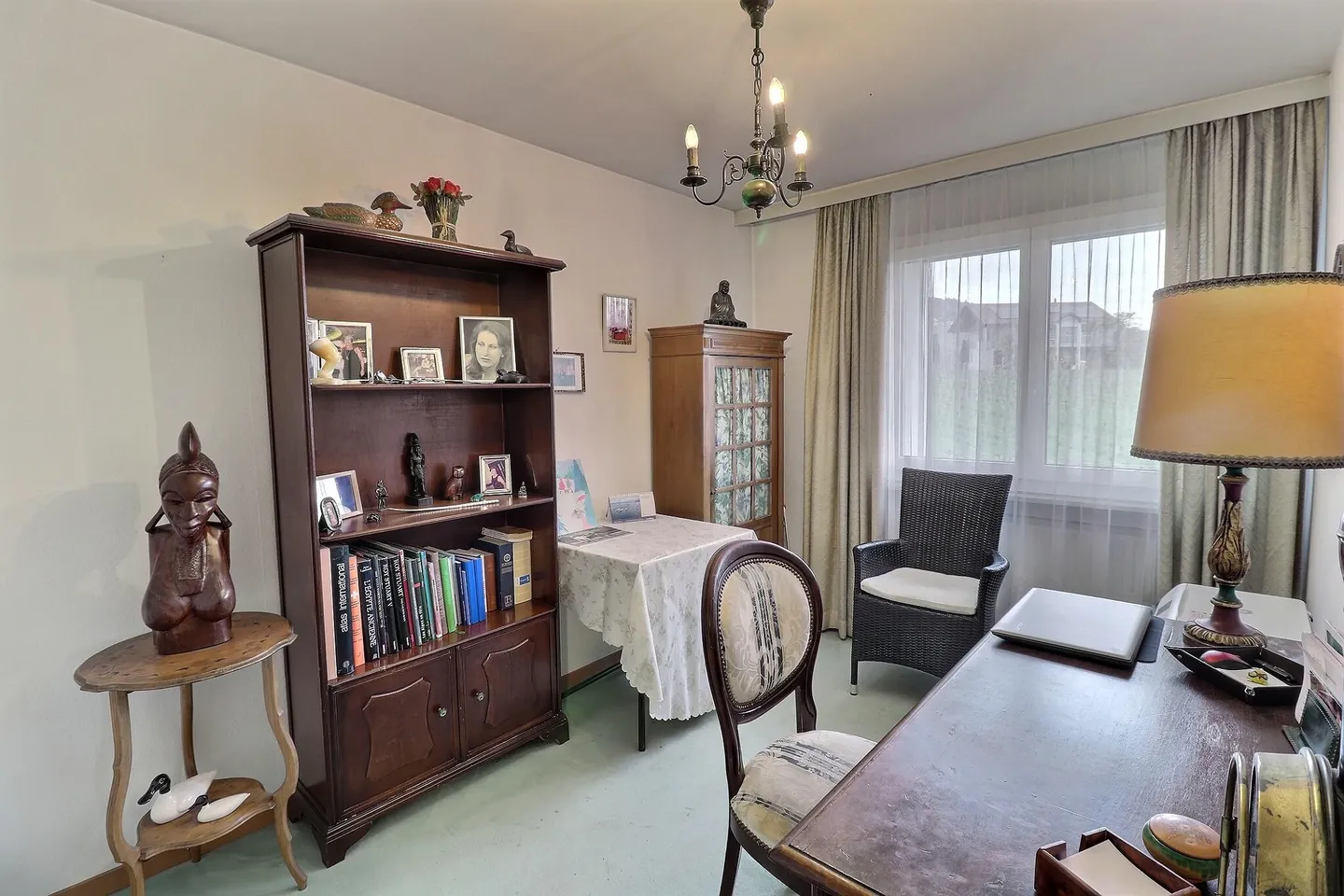 Charming apartment in Viager, ideally located in Mont-sur-Rolle, in the heart of one of the most sought-after villages of La Côte. - Photo 7 of 13