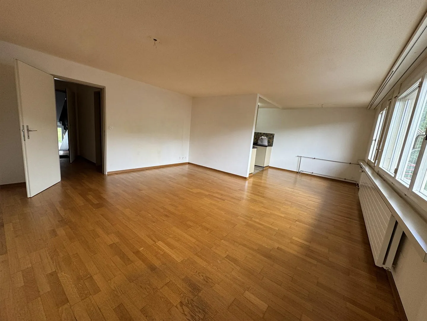 Appartamento affascinante 3.5 stanze con balcone a Degersheim - Foto 1 di 8