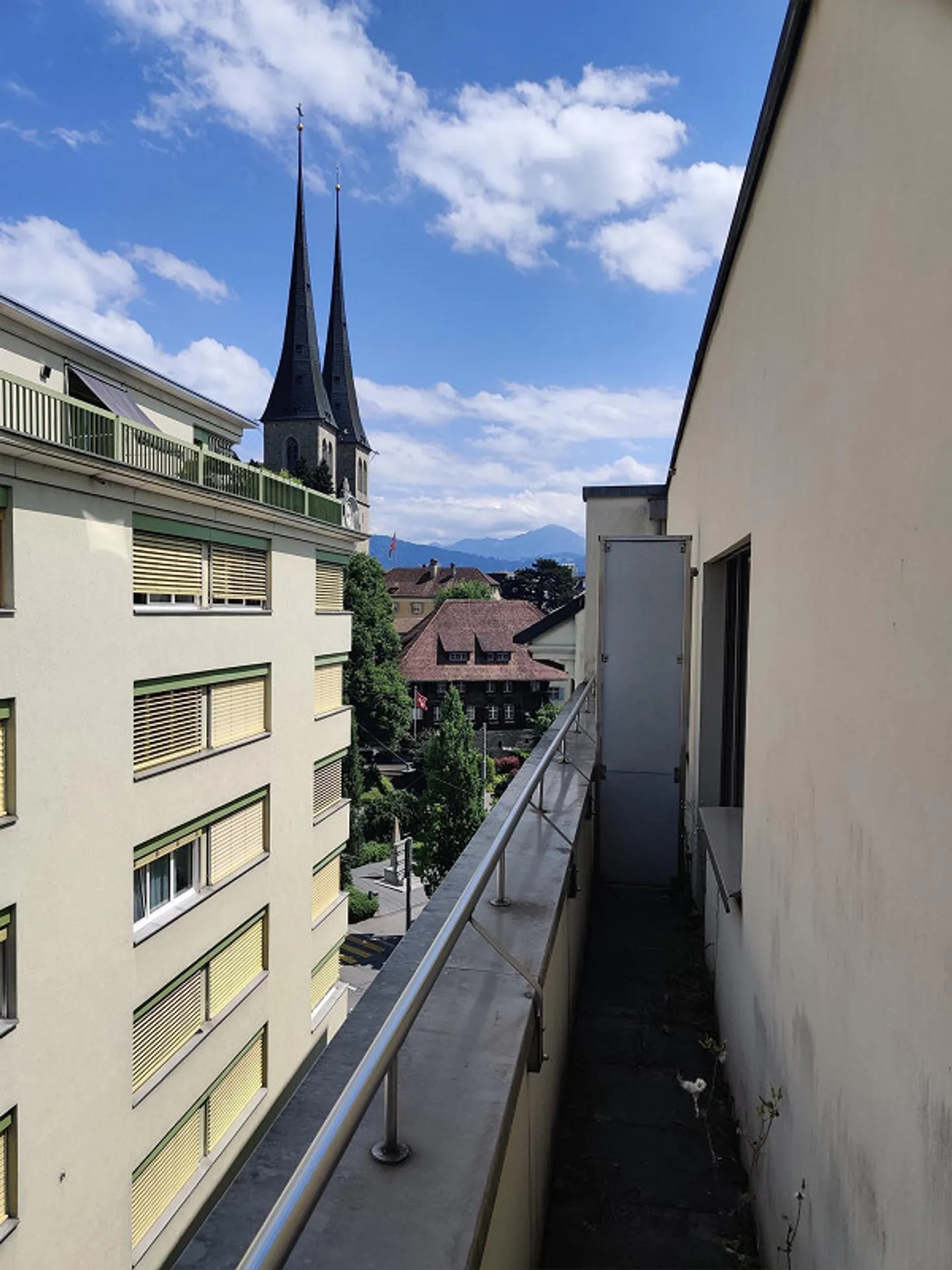 Appartamento in una posizione tranquilla e centrale - Foto 5 di 5