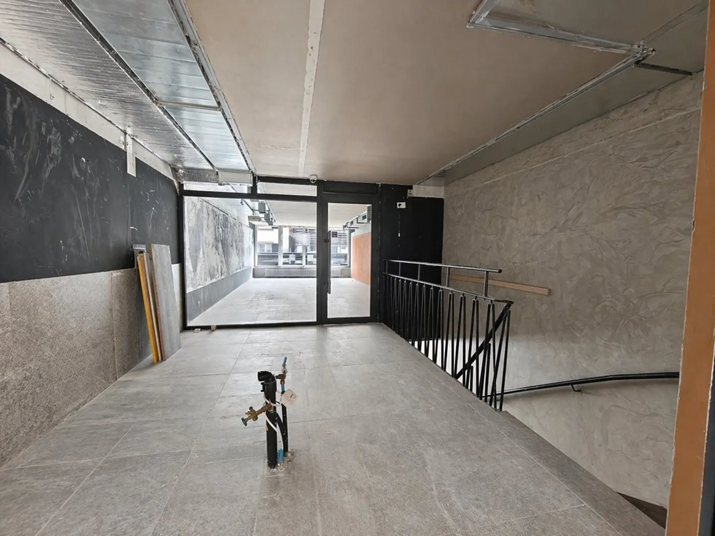 Attractive retail space for rent in Steinenvorstadt - Photo 4 of 5