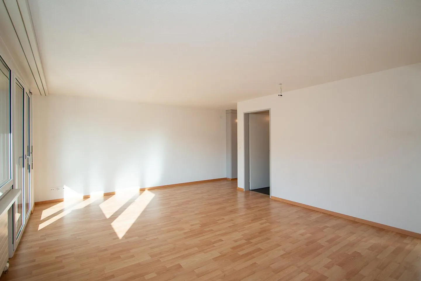 Bright and spacious apartment with balcony and panoramic view in Thal - Photo 6 of 13