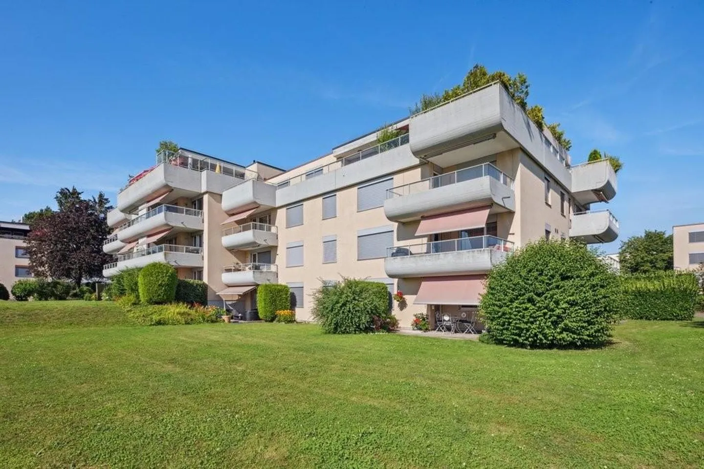 Modernes Apartment in ruhiger Lage - Foto 2 von 11