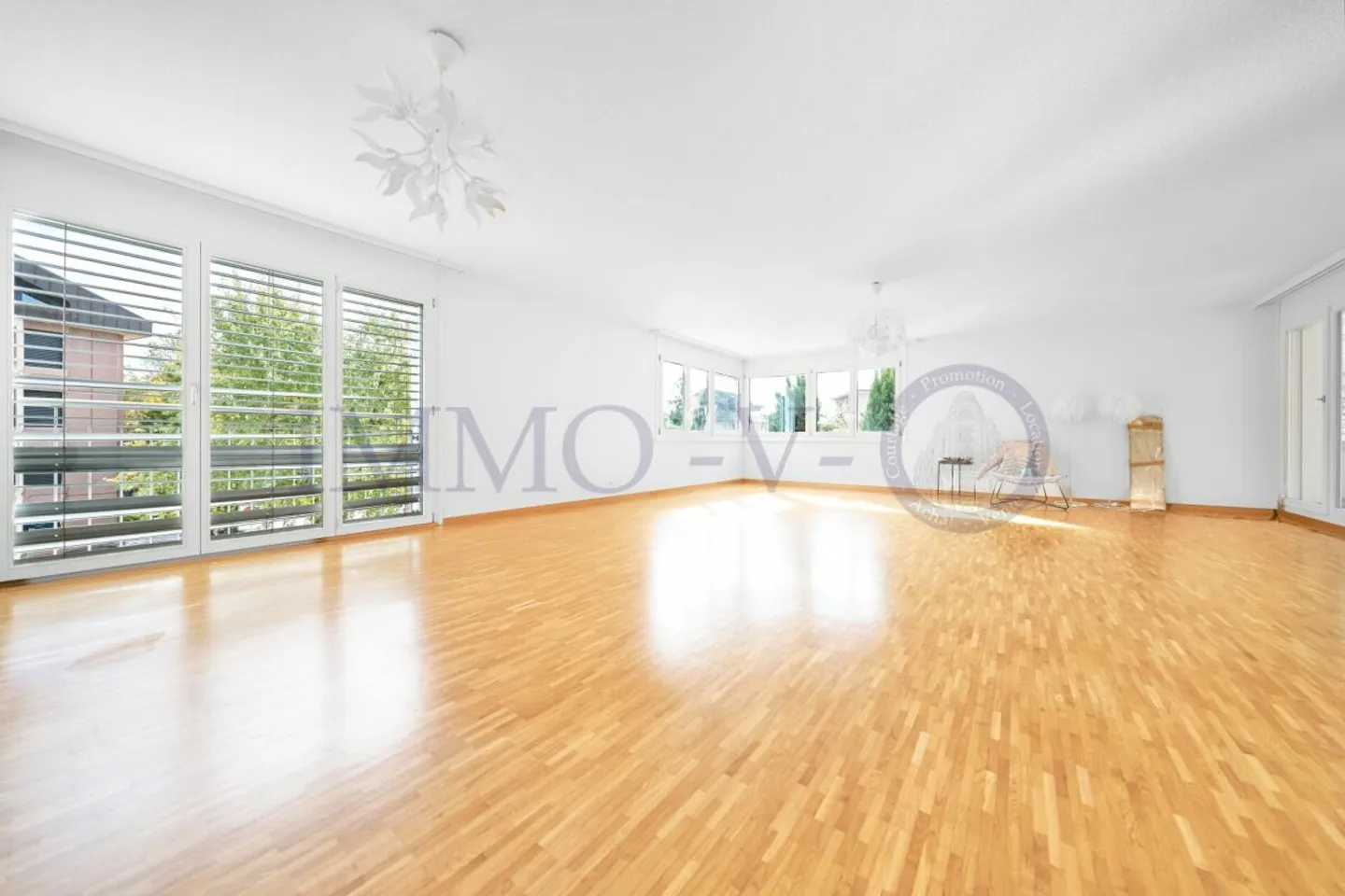 Apartment for rent - Photo 3 of 12