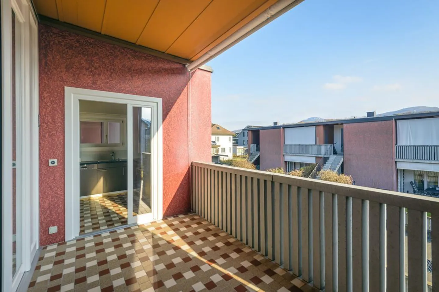 Modern, bright 4.5-room apartment with balcony - Photo 10 of 12