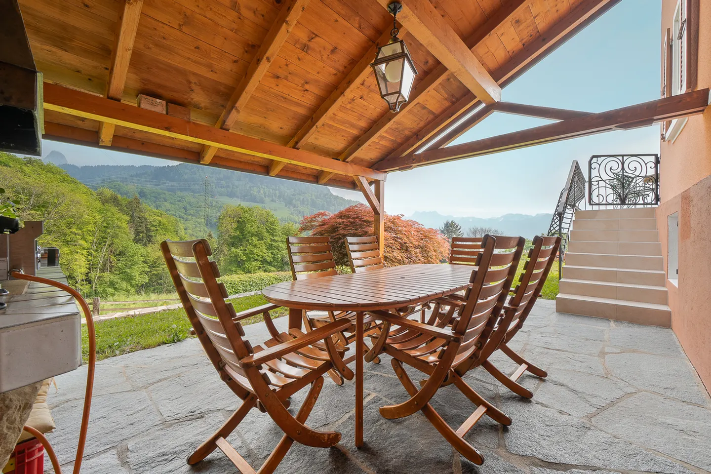 Wunderschönes Einfamilienhaus mit herrlichem Blick auf den See - Foto 11 von 12