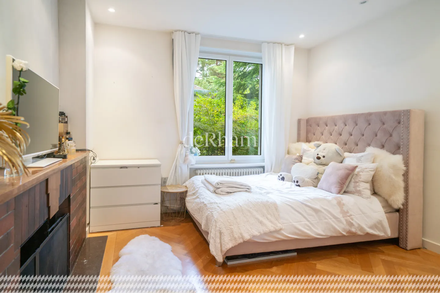 Magnifique Villa avec Vue sur le Lac - Photo 5 sur 9