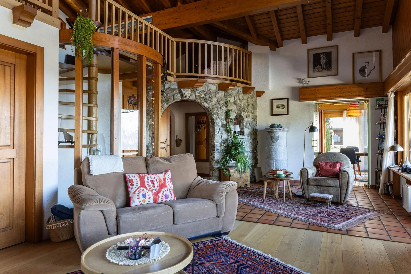 6-room chalet in an exceptional location. - Photo 2 of 11
