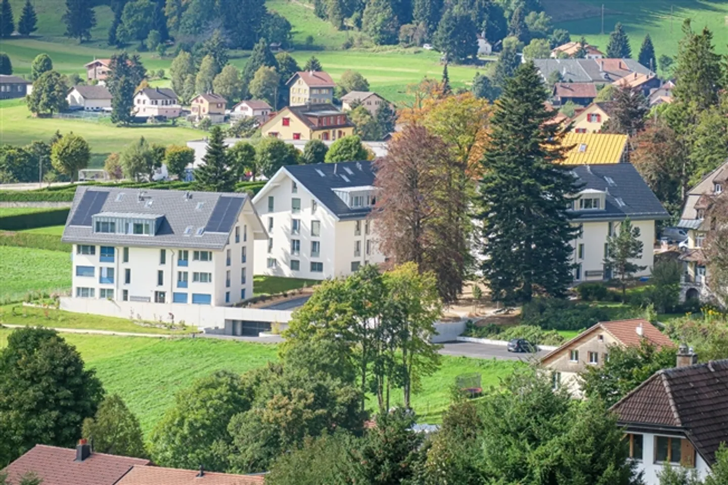 «Moderne 3.5 Zimmerwohnung mit Terrasse
Tiefgarage - Aufzug» - Foto 13 von 15