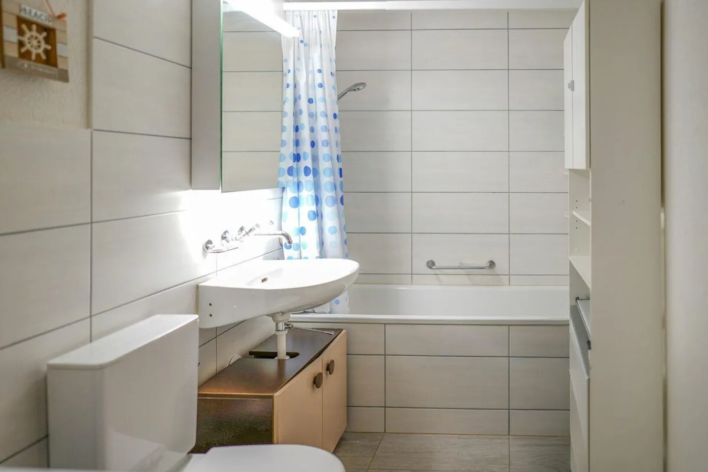 Compact 3-room apartment - centrally located in Schwanden - Photo 8 of 10