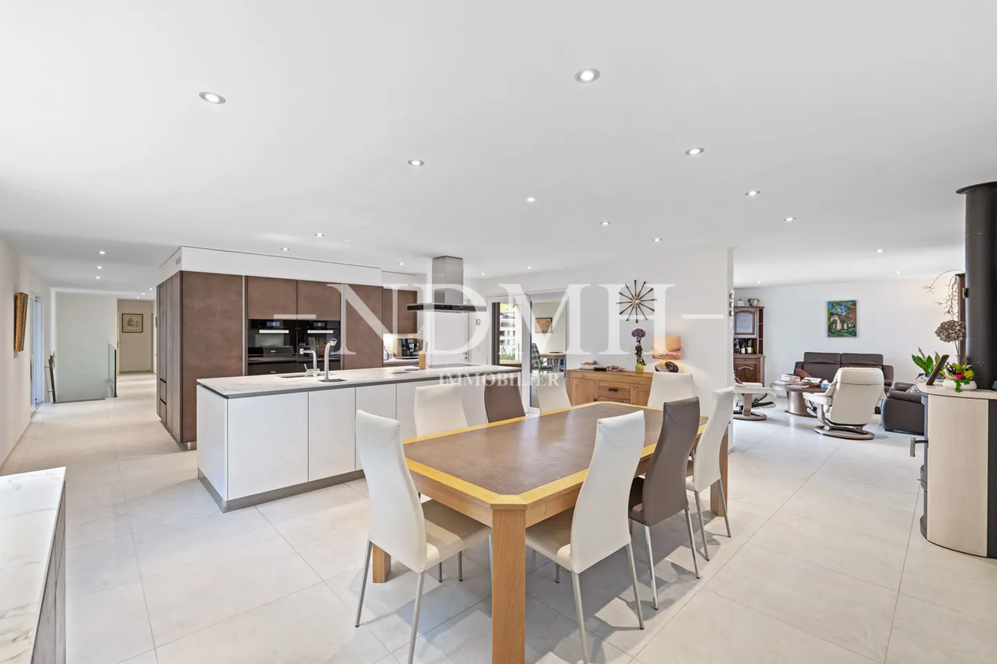 Spacious Apartment with Terraces - Photo 1 of 14