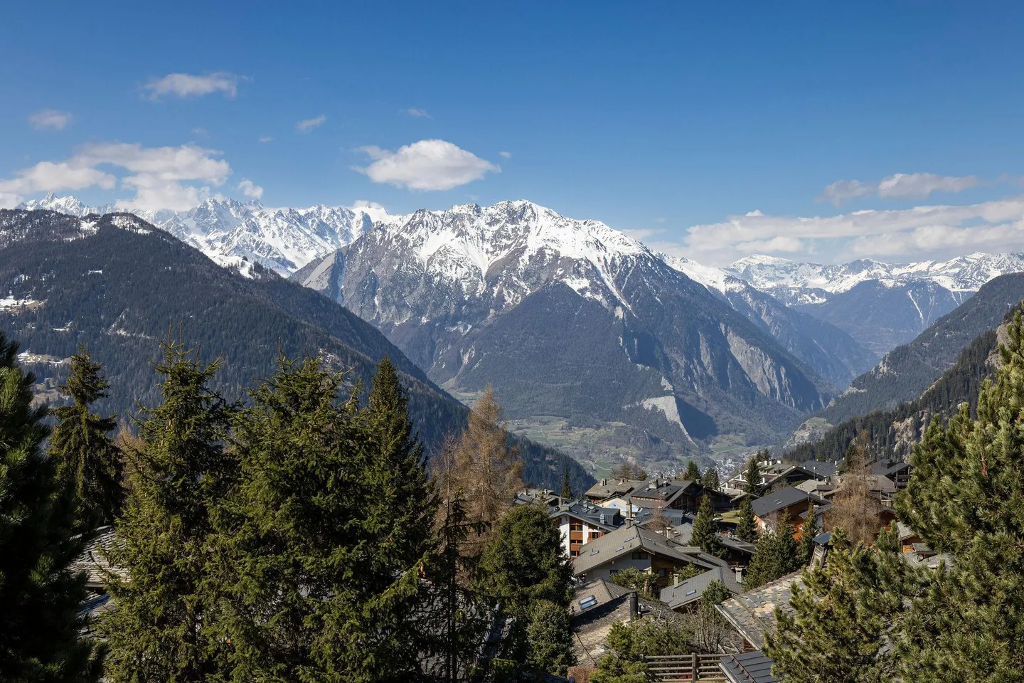 6-room chalet in an exceptional location. - Photo 11 of 11