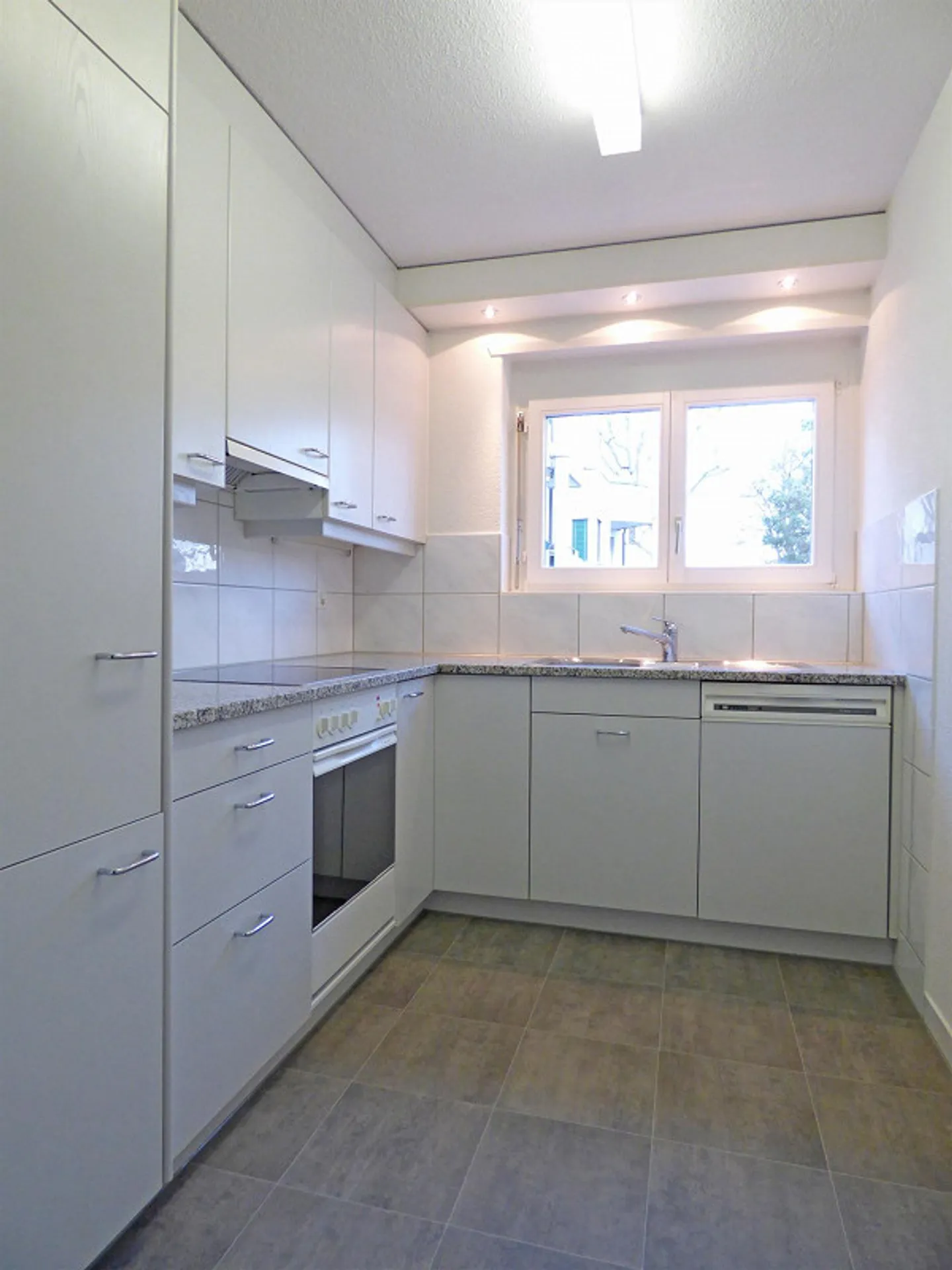 Ideal residential area - top price-performance ratio! - Photo 5 of 8